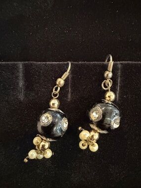 Gold and Black Bead Drop Earrings - Elegant Women’s Jewelry
